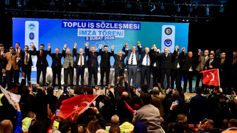 Başkan Büyükkılıç, Toplu İş Sözleşme Töreni’nde, Personelin Sevincine Ortak Oldu