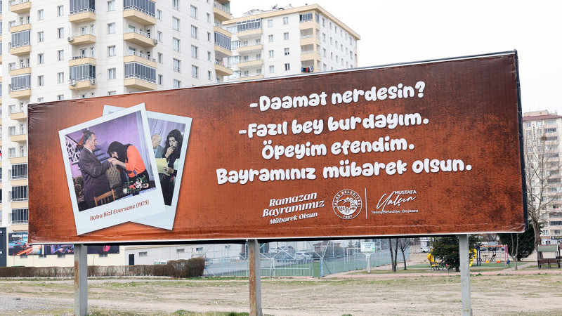 Talas Belediyesinden Gülümseten Bayram Bilboardları
