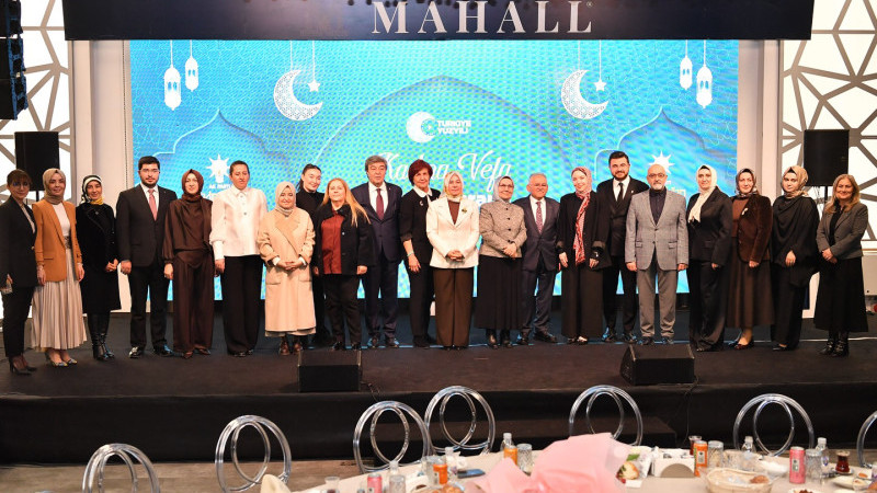 Başkan Büyükkılıç, Eşi Dr. Necmiye Büyükkılıç İle “Kadına Vefa” İftar Programına Katıldı