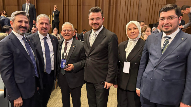 Başkan Büyükkılıç, AK Parti Genişletilmiş İl Başkanları Toplantısı’na Katıldı