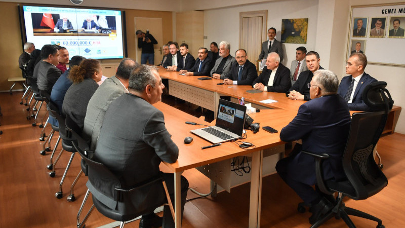 Başkan Büyükkılıç’tan KASKİ 2025 Yılı Yatırımları ve 2026 Yılı Yol Haritası Zirvesi