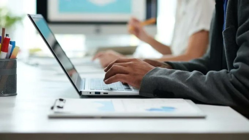 Dev şirketten çalışanlarına üst üste beşinci zam