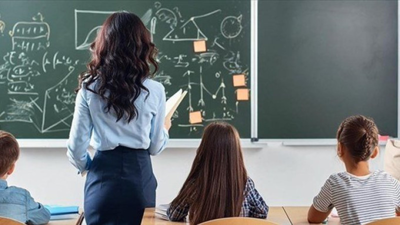 Öğretmenlerin il içi yer değiştirme takvimi açıklandı