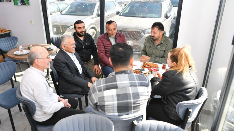 Başkan Büyükkılıç’tan Esnaf Ziyaretleri