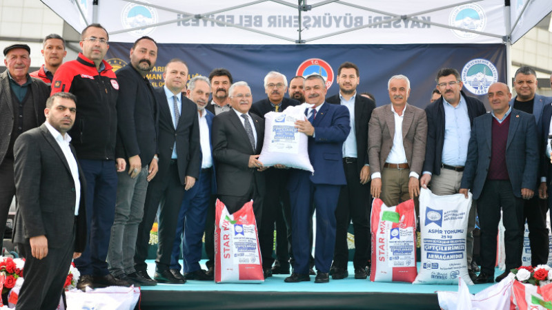 Başkan Büyükkılıç’tan Çiftçiye Güçlü Destek; 360 Ton Tohum