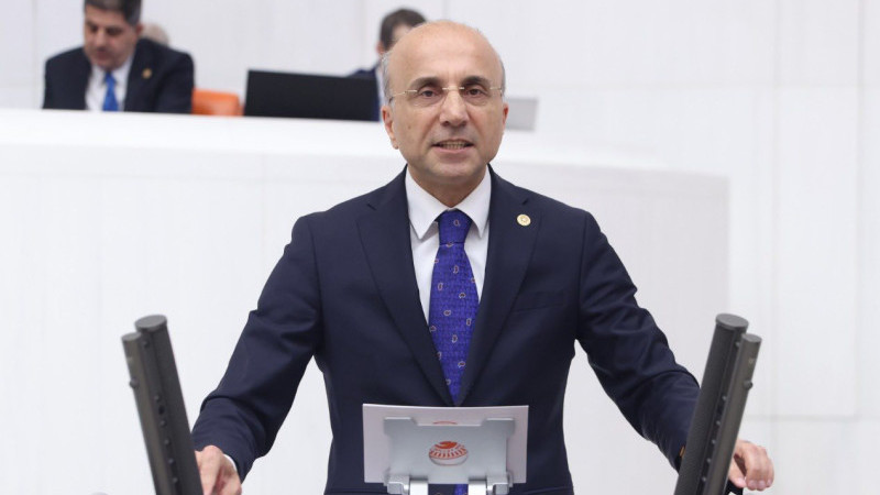 CHP’li Aşkın Genç; Enerji dışı dış ticaret açığı martta yüzde 151 arttı