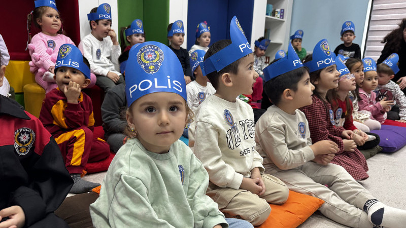 Büyükşehir’den Anlamlı Etkinlik; Miniklere Polislik Mesleği Tanıtıldı