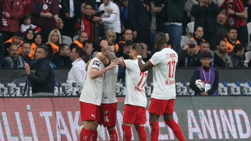 Çorum FK tarih yazdı; Süper Lig’e yükselen son takım oldu