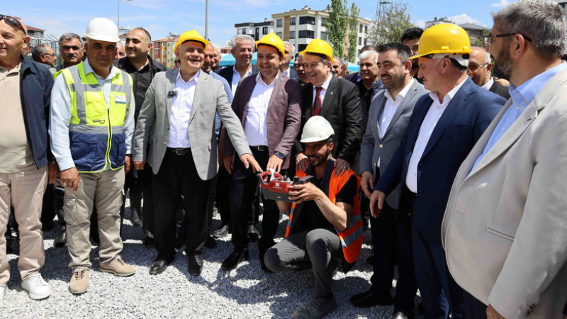 Yahyalı’da Geleceğe Yatırım: 4-6 Yaş Kur’an Kursu ve Diyanet Gençlik Merkezi’nin Temeli Atıldı