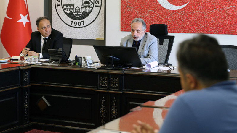 Talas’ta Muhtarlarla Hizmet Zirvesi 