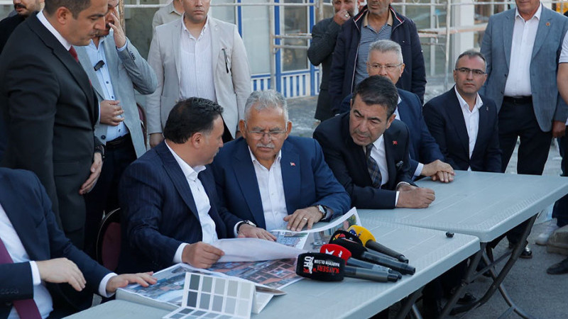 Büyükkılıç, Vali Çiçek ile Birlikte Bünyan Değirmen Restoran’ın Açılışını Yaptı