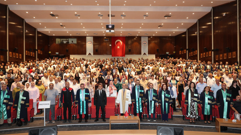 ERÜ Ziraat Fakültesi’nde 15. Dönem Mezuniyet Sevinci