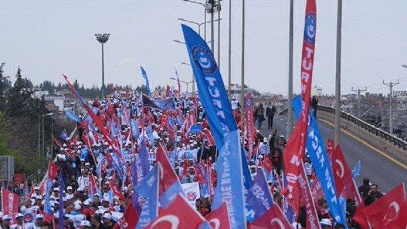 Türkiye Kamu-Sen'den ücret düzenlemesi ile ilgili açıklama geldi.