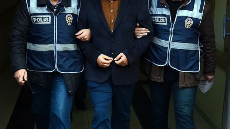 Uyuşturucu ve fuhuş soruşturması: 21 isme gözaltı
