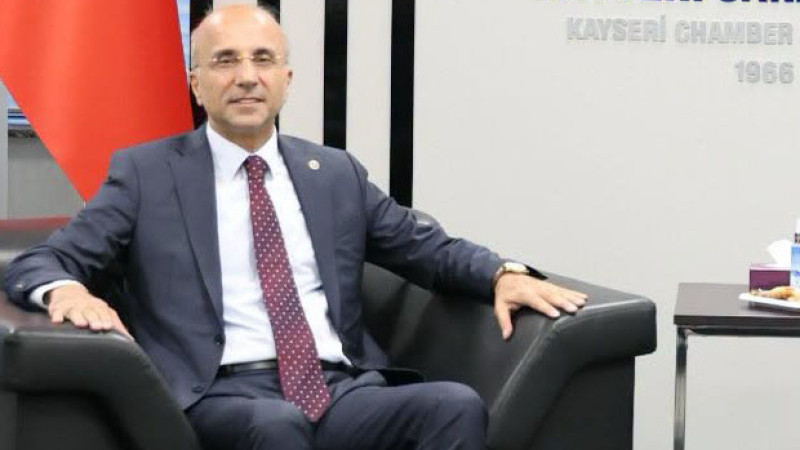 YENİ Partili Aşkın Genç; Bugün milletin sırtına yüklediğiniz faiz faturasının hesabını kim verecek?