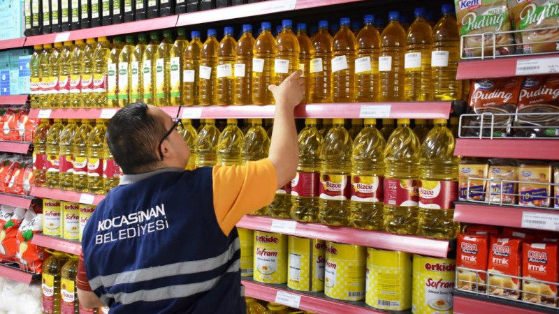 Kocasinan Belediyesi hasat sonrası ürettiği aspir yağını ücret dağıtıyor