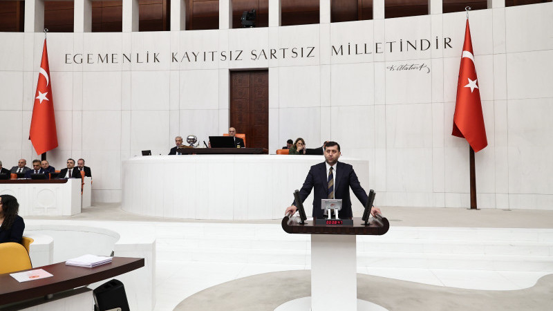 Milletvekili Baki Ersoy Kayseri için yeni spor tesisleri istedi