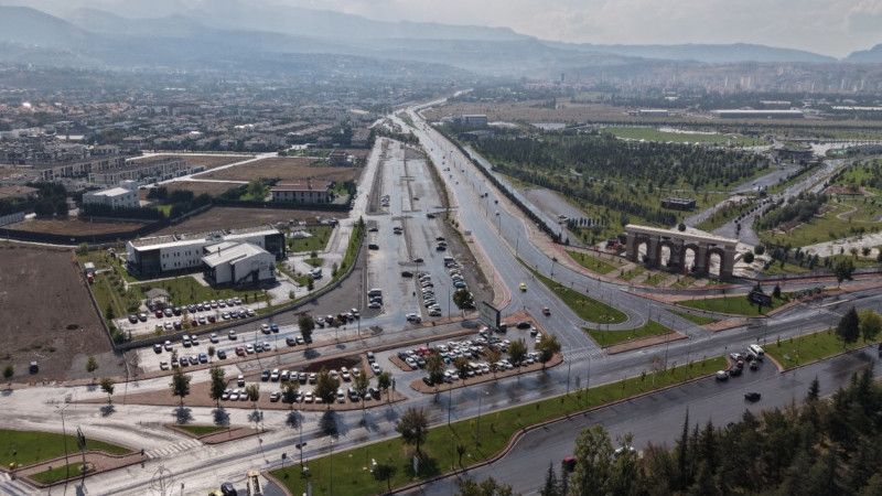 Büyükşehir'den Recep Tayyip Erdoğan Millet Bahçesi için 900 araçlık yeni otopark