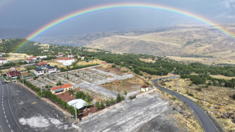 Kocasinan’ın Kırsal Mahallelerindeki Mezarlıklar Baştan Aşağı Yenileniyor